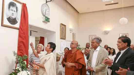 Mary Foster Robinson’s portrait unveiled at London Buddhist Vihara