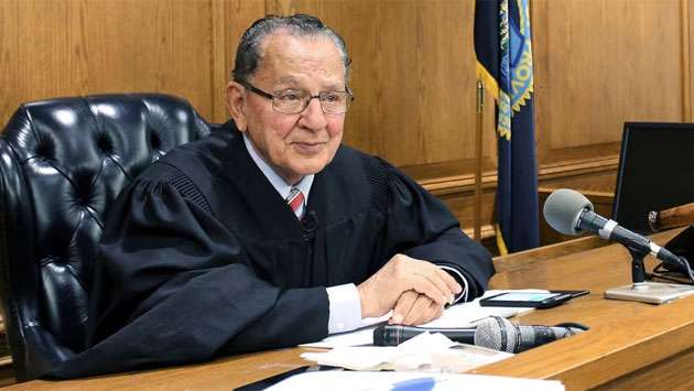 Frank Caprio, ’America’s nicest judge’, dies at 88