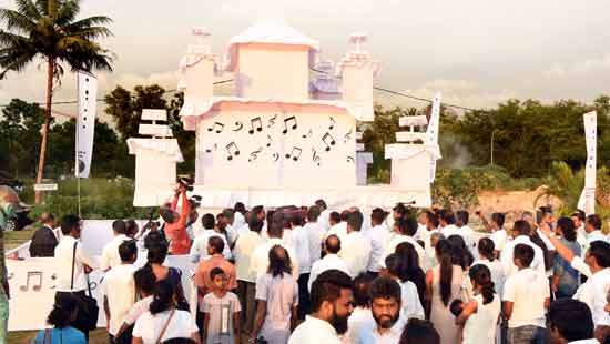 Final rites of H.M Jayawardena