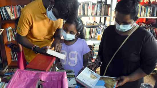 Reading at GotaGoGama library