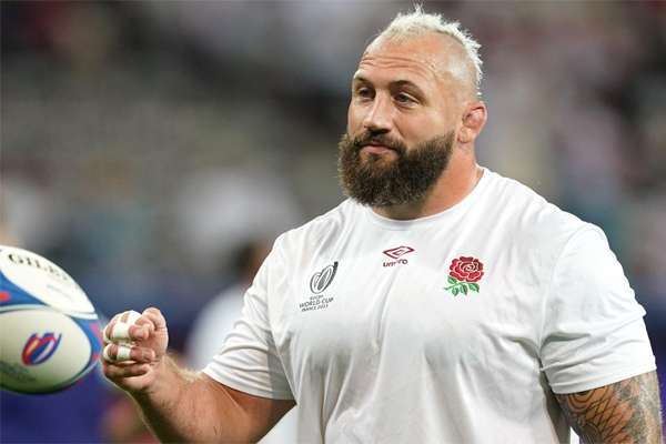 https://www.dailymirror.lk/breaking-news/Former-England-prop-Marler-announces-retirement-from-rugby/108-296930