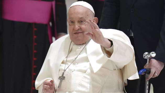 Treat for faithful as Pope released from hospital