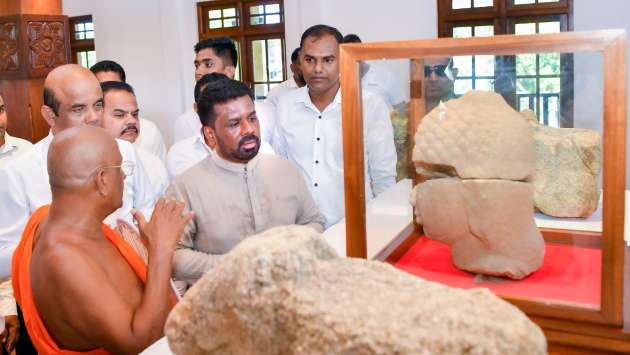 President opens archaeological museum and research institute at Somawathi