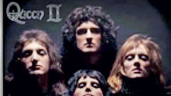 Rock band Queen get postage stamp of approval