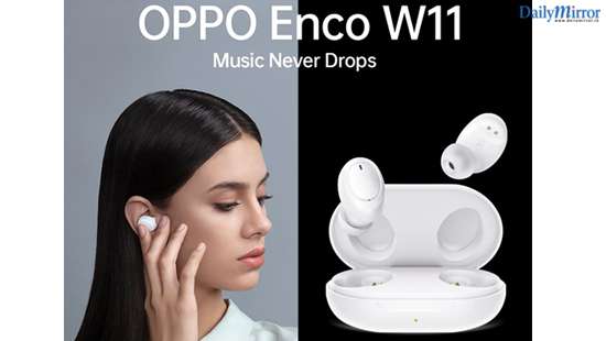 OPPO Sri Lanka Launches W11 Headphone