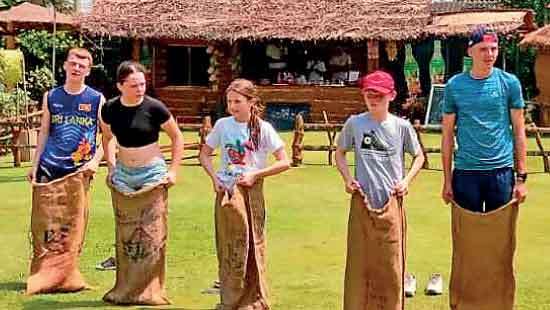 Goldi Sands Negombo celebrates New Year with guests