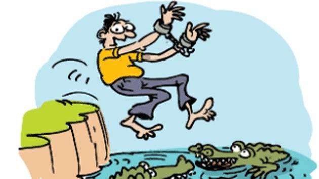 Handcuffed suspect jumps into crocodile pit in escape bid at Millaniya