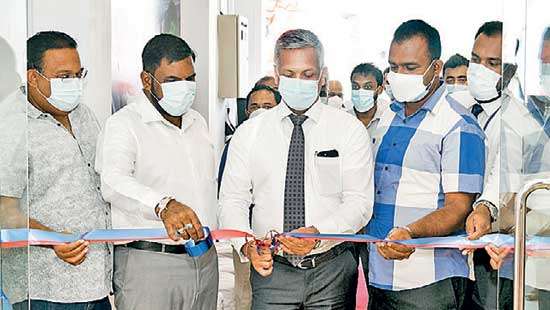 Sathosa Motors opens new Isuzu spare parts outlet in Dambulla