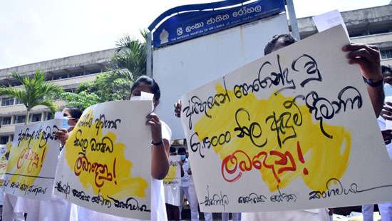 Health workers protest