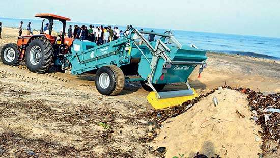 Cleaning up of polluted coastlines conducted