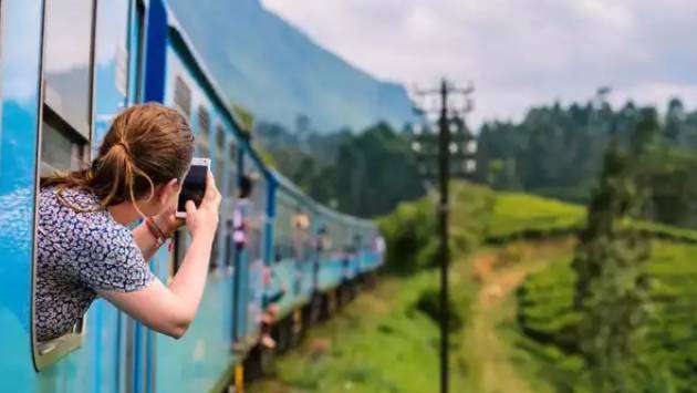 Australian woman injured in train accident while taking selfie