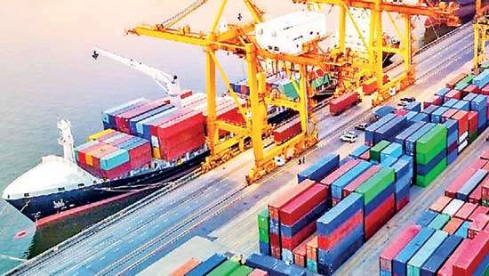 Govt. relaxes import controls to support biz