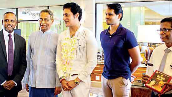 Cinnamon Lakeside marks Poson with screening of Sri Siddhartha Gautama