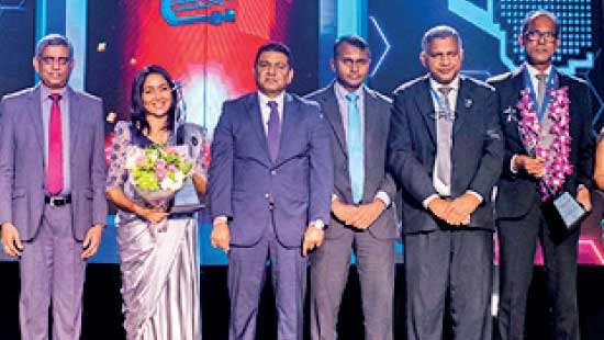 Sri Lanka Insurance General honours top performers at Star Awards