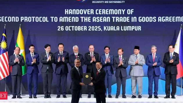 Vietnam PM proposes economic connectivity, maritime cooperation to advance ASEAN-India relations
