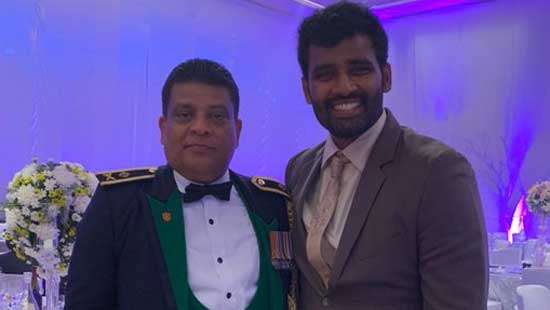 Thisara Perera joins Army