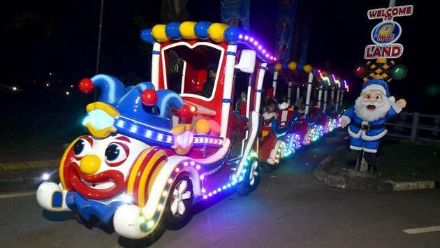 Twinkle Town Christmas Carnival