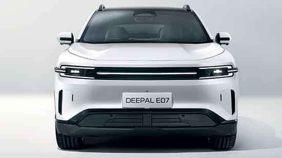 Senok-Changan launch Deepal EV in Sri Lanka