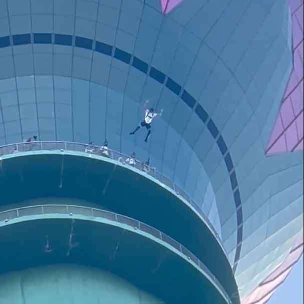 recent news sri lanka Second Base Jumping event from Lotus Tower starts