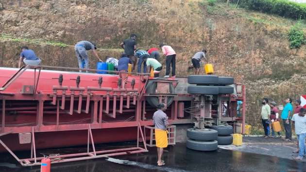 Fuel leaks into upper Kotmale reservoir after bowser overturns