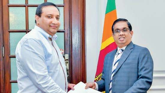 Macksons Holdings donates Rs.15mn to Rebuilding Sri Lanka Fund