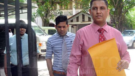 GMOA lodges bribery complaint against Rajitha