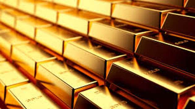 Gold prices fall after record surge amid global tensions, inflation