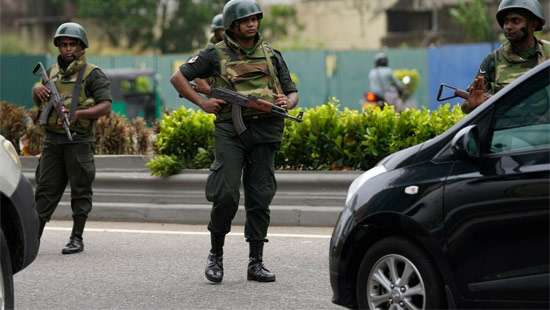 Police, military conduct special joint operation in Borella - Breaking ...