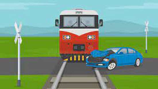 Woman injured in Pangiriwatta station accident: Police