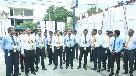 HNB Assurance Open Doors of its 62nd Branch in Chavakachcheri