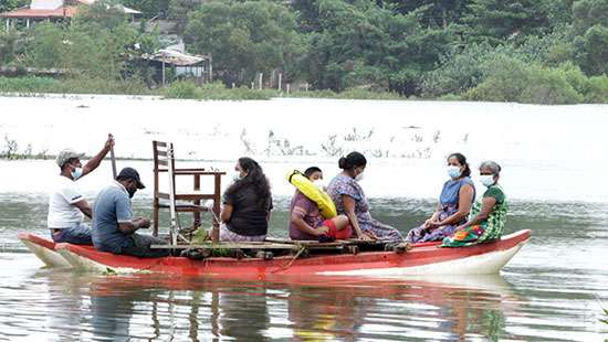 Gampaha still under water