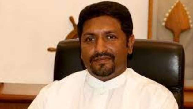 Govt talks, never walks the talk: Ruwan