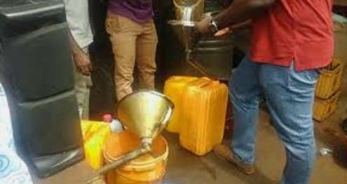 Ministry requests public to send evidence of illegal fuel hoarding, selling