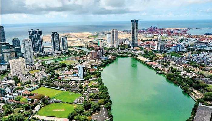 Strong stench from Beira Lake forces hotels to close