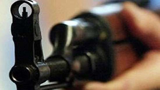 Two accomplices of gangster ’Beral Sanka’ shot dead in Kadawatha