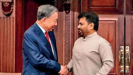 Viet Nam-Sri Lanka exchange 5 MoUs