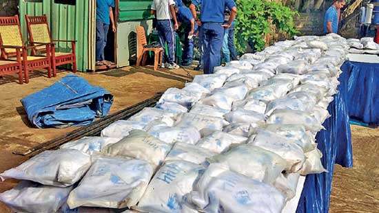 Stock of 300 kilos of heroin seized in fishing trawler