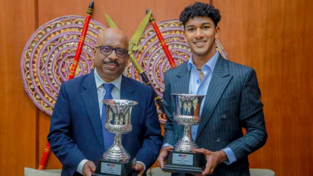 Yevan David dedicates racing titles to the People of Sri Lanka