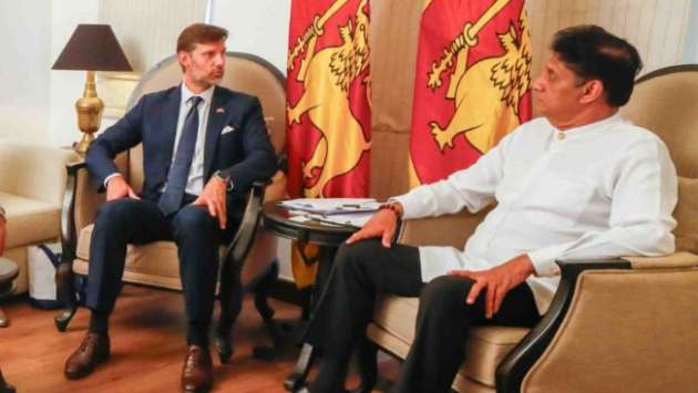 Sajith requests tariff relief in talks with U.S. democracy partnership
