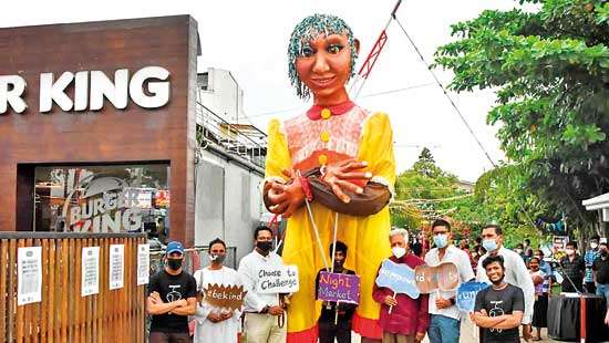 Moratuwa Night Market  and amusement fair