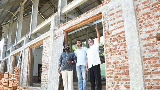 SJB MPs visit Zion Church in Batticaloa