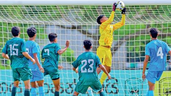 India, Pakistan, Bangladesh and Nepal Reach SAFF U-17 Semis