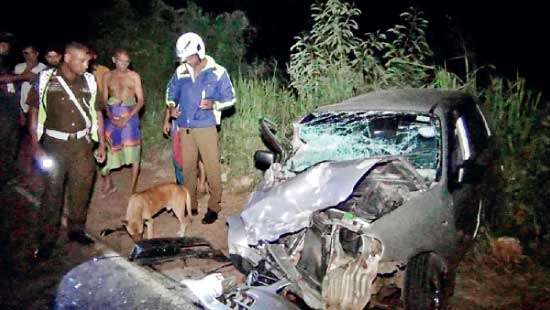 One dead eight injured in Accident at Alankulama