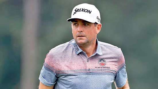 US players to give money away after criticism