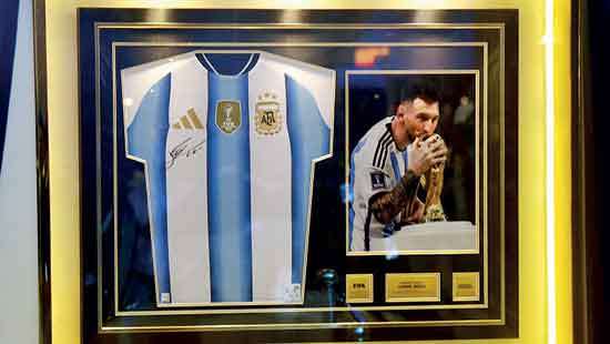 Sri Lankans get chance to win  Messi, Ronaldo jerseys