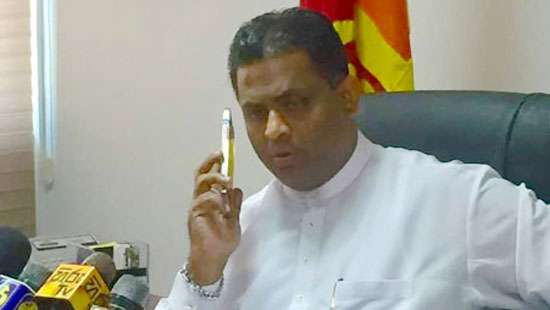 Arundika Fernando quits