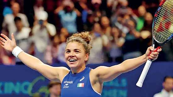 Paolini strikes for Italy against US