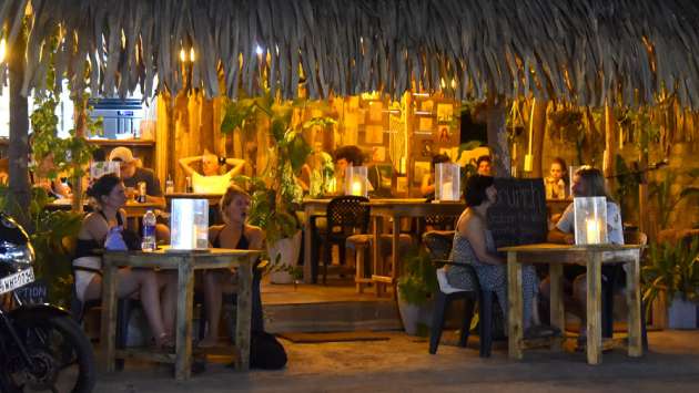 Tourists flock to Arugam Bay
