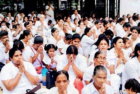 A Historic Pichcha Mal Pooja in Kelaniya