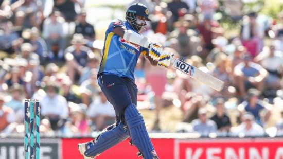 https://www.dailymirror.lk/sports/WATCH-Thisara-just-misses-scoring-fastest-fifty-hits-six-sixes-in-an-over/322-208928